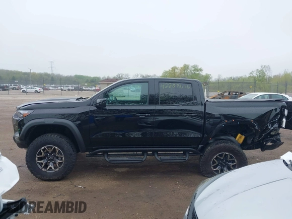 2024 Chevrolet Colorado 4WD ZR2 with VIN 1GCPTFEK4R1270553, listed as a IAAI auction lot 42208616 with 3,700 mi miles and . Bid and sale history available at DreamBid. Image 14.