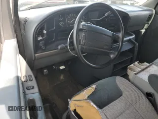 1996 Ford Econoline Cargo with VIN 1FBJS31G0THA71513, listed as a Copart auction lot 51131645 with 114,078 mi miles and Clean Title. Bid and sale history available at DreamBid. Image 8.