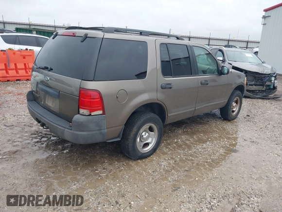 2003 Ford Explorer XLS z VIN 1FMZU72K63UA13640, wystawiony jako IAAI lot #41169432 z przebiegiem 212 849 mil mil oraz . Historia ofert i sprzedaży dostępna na DreamBid. Obrazek 4.
