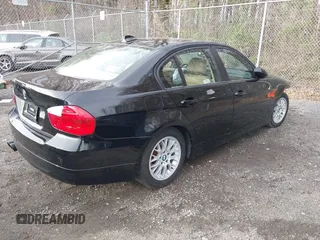 2006 BMW 3 Series 325i with VIN WBAVB13576KX45531, listed as a IAAI auction lot 41941014 with Not Provided miles and . Bid and sale history available at carsss.com. Image 4.