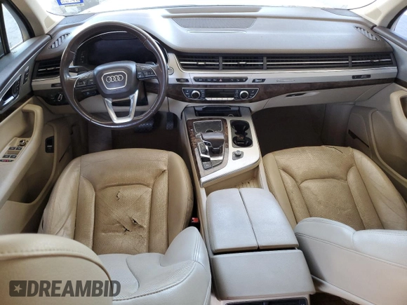 2017 Audi Q7 Premium Plus z VIN WA1LHAF71HD044247, wystawiony jako Copart lot #43962745 z przebiegiem 188 500 mil mil oraz Czysty tytuł • Clean title. Historia ofert i sprzedaży dostępna na DreamBid. Obrazek 8.