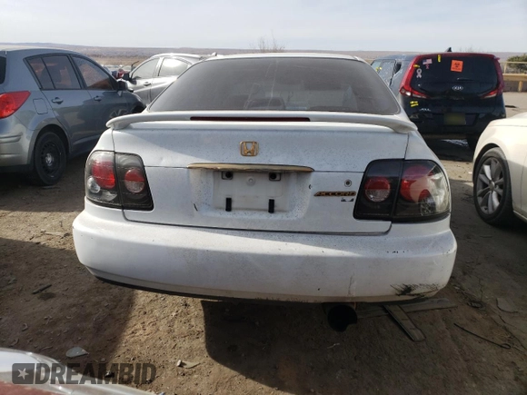 1996 Honda Accord EX with VIN 1HGCD5663TA135841, listed as a Copart auction lot 84059194 with 197,343 mi miles and Clean Title. Bid and sale history available at carsss.com. Image 6.