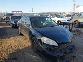 2007 Chevrolet Impala LS with VIN 2G1WB58K379319845, listed as a IAAI auction lot 41806153 with 189,528 mi miles. Bid and sale history available at carsss.com. Image 1.