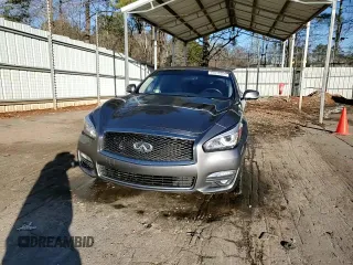 2019 Infiniti Q70 Luxe with VIN JN1BY1AR7KM580088, listed as a Copart auction lot 41612865 with 101,134 mi miles and Salvage title. Bid and sale history available at DreamBid. Image 13.