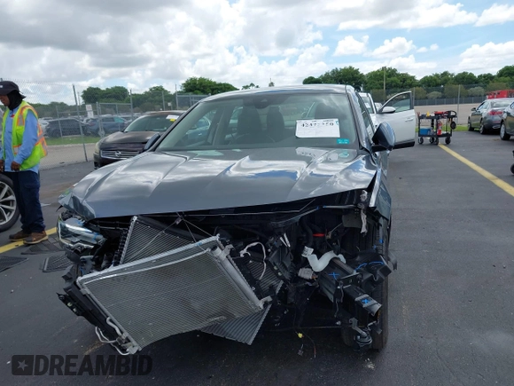 2024 Volkswagen Jetta SE with VIN 3VW7M7BU9RM005832, listed as a IAAI auction lot 42475250 with 10,036 mi miles and . Bid and sale history available at DreamBid. Image 6.