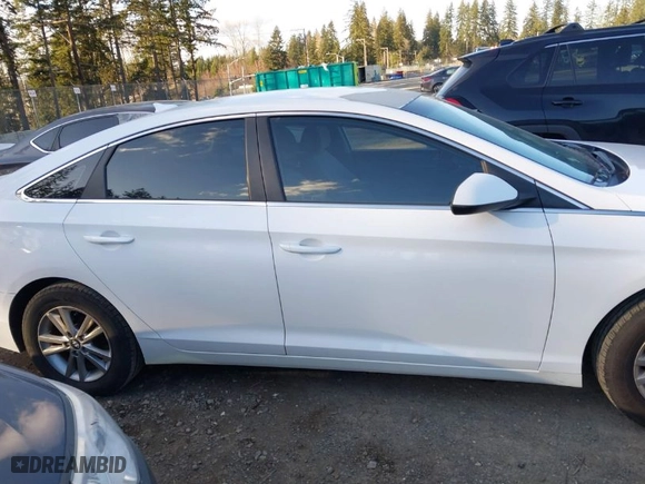 2017 Hyundai Sonata SE with VIN 5NPE24AF6HH451555, listed as a IAAI auction lot 41740859 with 133,182 mi miles. Bid and sale history available at carsss.com. Image 13.