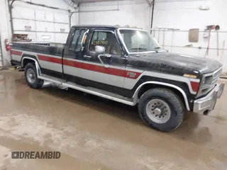 1986 Ford F-250 with VIN 1FTHX2519GKB51638, listed as a IAAI auction lot 42557400 with 84,546 mi miles and . Bid and sale history available at DreamBid. Image 1.