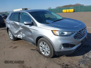 2022 Ford Edge Titanium z VIN 2FMPK4K95NBA33637, wystawiony jako IAAI lot #42074777 z przebiegiem 58 733 mil mil oraz . Historia ofert i sprzedaży dostępna na DreamBid. Obrazek 1.