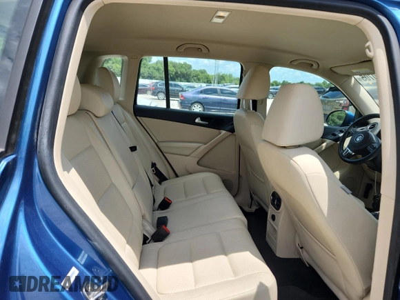 2017 Volkswagen Tiguan S with VIN WVGAV7AX2HW501907, listed as a Copart auction lot 64880705 with 82,592 mi miles and Clean title. Bid and sale history available at DreamBid. Image 11.