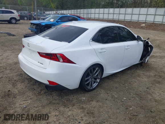 2014 Lexus IS 250 with VIN JTHBF1D25E5036638, listed as a IAAI auction lot 41939276 with 198,985 mi miles. Bid and sale history available at carsss.com. Image 4.