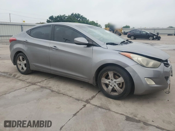 2013 Hyundai Elantra GLS с VIN KMHDH4AE7DU772386, выставлен на аукционе Copart как лот 54368795 с пробегом 150 436 миль миль и Списание • Salvage title. История ставок и продаж доступна на DreamBid. Изображение 4.