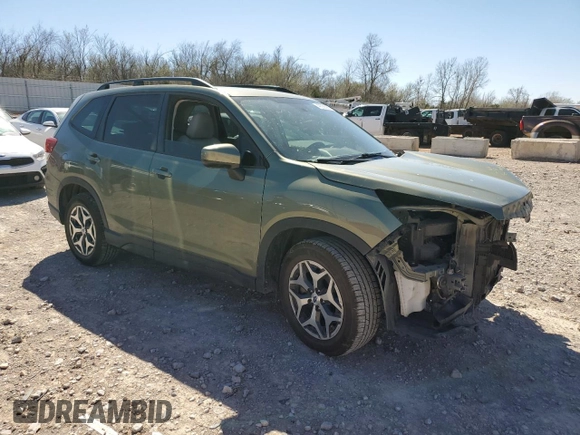 2020 Subaru Forester Premium with VIN JF2SKAGC0LH467953, listed as a Copart auction lot 49238355 with 142,052 mi miles and Salvage Title. Bid and sale history available at carsss.com. Image 4.