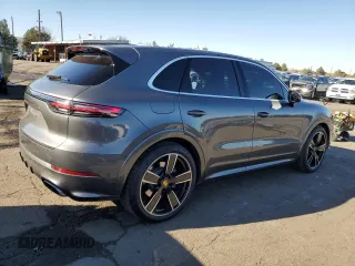 2019 Porsche Cayenne E-Hybrid with VIN WP1AE2AY7KDA50488, listed as a Copart auction lot 62614494 with 48,366 mi miles and Salvage title. Bid and sale history available at DreamBid. Image 3.