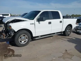 2006 Ford F-150 XLT with VIN 1FTPW12V16FB40883, listed as a IAAI auction lot 41839435 with 196,952 mi miles. Bid and sale history available at carsss.com. Image 2.