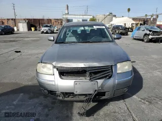 2002 Volkswagen Passat GLS with VIN WVWPD63B72P451245, listed as a Copart auction lot 79720954 with 208,783 mi miles and Salvage Title. Bid and sale history available at carsss.com. Image 5.