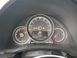 2017 Volkswagen Beetle 1.8T Fleet with VIN 3VWF17ATXHM628534, listed as a Copart auction lot 44686385 with 0 mi miles and Salvage Title. Bid and sale history available at carsss.com. Image 9.