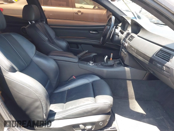 2010 BMW M3 with VIN WBSWD9C55AP362627, listed as a IAAI auction lot 42458127 with 106,989 mi miles and . Bid and sale history available at DreamBid. Image 5.