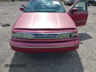 1995 Ford Crown Victoria с VIN 2FALP73W7SX173882, выставлен на аукционе IAAI как лот 42459860 с пробегом 125 958 миль миль и . История ставок и продаж доступна на DreamBid. Изображение 6.