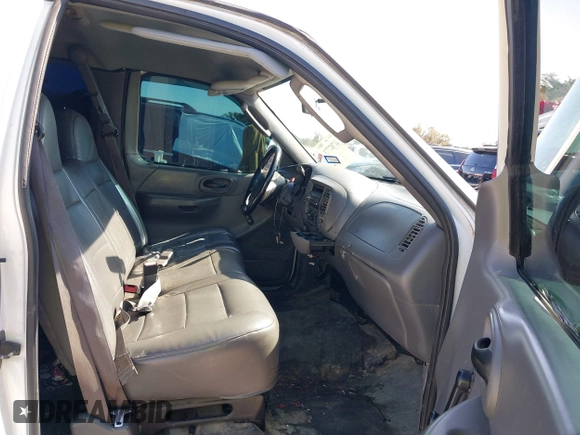 2003 Ford F-150 с VIN 2FTPX17Z63CA02885, выставлен на аукционе IAAI как лот 41782773 с пробегом 184 306 миль миль и . История ставок и продаж доступна на DreamBid. Изображение 5.