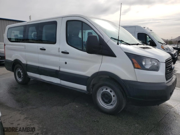 2016 Ford Transit Wagon XL with VIN 1FMZK1ZM7GKA95471, listed as a Copart auction lot 88551875 with 46,897 mi miles and Clean Title. Bid and sale history available at carsss.com. Image 4.
