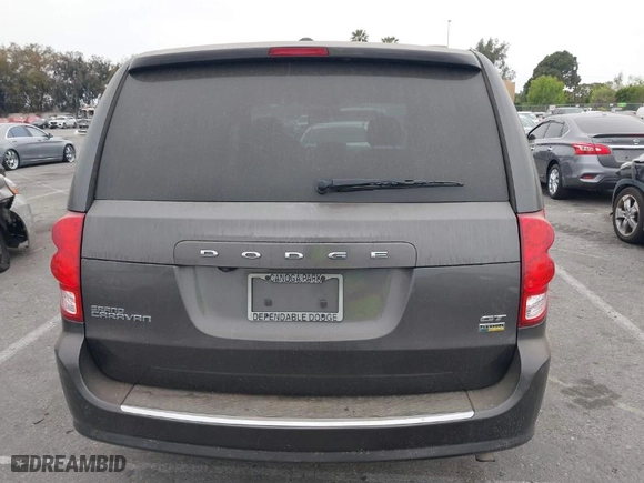 2017 Dodge Grand Caravan GT with VIN 2C4RDGEG5HR761229, listed as a IAAI auction lot 42029422 with 211,600 mi miles. Bid and sale history available at carsss.com. Image 16.