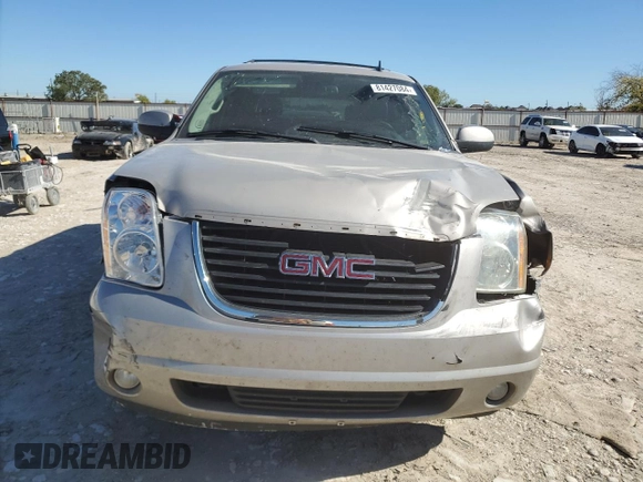 2008 GMC Yukon SLT w/4SB with VIN 1GKFC13068J116011, listed as a Copart auction lot 81427084 with 0 mi miles and Salvage Title. Bid and sale history available at carsss.com. Image 5.