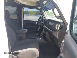 2019 Jeep Wrangler Unlimited Sahara with VIN 1C4HJXEN7KW535887, listed as a IAAI auction lot 42217440 with 91,226 mi miles and . Bid and sale history available at DreamBid. Image 5.
