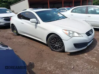 2010 Hyundai Genesis Coupe с VIN KMHHT6KD3AU033898, выставлен на аукционе IAAI как лот 42539696 с пробегом 209 175 миль миль и . История ставок и продаж доступна на DreamBid. Изображение 1.