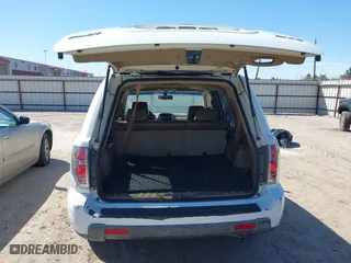 2008 Honda Pilot EX-L with VIN 5FNYF28598B027501, listed as a IAAI auction lot 41806345 with 213,406 mi miles. Bid and sale history available at carsss.com. Image 12.