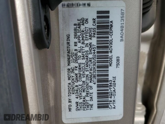 2002 Toyota Camry LE z VIN 4T1BE32K92U524457, wystawiony jako Copart lot #56864365 z przebiegiem 274 760 mil mil oraz Czysty tytuł • Clean title. Historia ofert i sprzedaży dostępna na DreamBid. Obrazek 12.