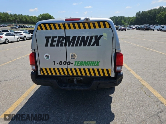 2018 Toyota Tacoma SR with VIN 5TFSX5EN6JX062775, listed as a IAAI auction lot 42774090 with 146,583 mi miles and . Bid and sale history available at DreamBid. Image 20.