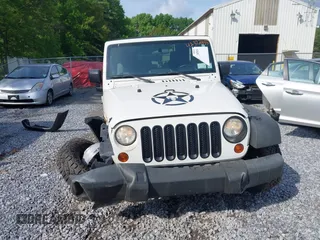 2009 Jeep Wrangler X with VIN 1J4FA24119L727658, listed as a IAAI auction lot 42372855 with 145,450 mi miles and . Bid and sale history available at DreamBid. Image 12.