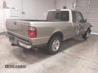 2004 Ford Ranger XLT Appearance with VIN 1FTYR44E24PA93199, listed as a IAAI auction lot 41379700 with 178,609 mi miles. Bid and sale history available at carsss.com. Image 4.