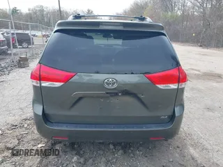 2012 Toyota Sienna XLE AAS with VIN 5TDYK3DC1CS199113, listed as a IAAI auction lot 42123757 with 211,723 mi miles and . Bid and sale history available at carsss.com. Image 16.