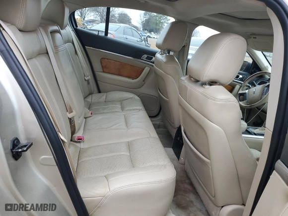 2011 Lincoln MKS with VIN 1LNHL9ER1BG611523, listed as a Copart auction lot 87278924 with 131262 miles and Salvage Title. Bid and sale history available at carsss.com. Image 10.