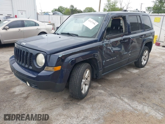 2012 Jeep Patriot Limited z VIN 1C4NJPCBXCD623275, wystawiony jako IAAI lot #42327596 z przebiegiem 59 495 mil mil oraz . Historia ofert i sprzedaży dostępna na DreamBid. Obrazek 18.
