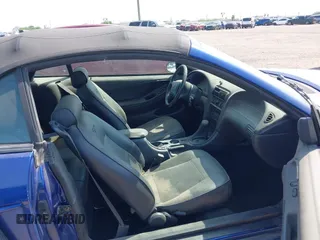 2004 Ford Mustang Deluxe with VIN 1FAFP44454F126387, listed as a IAAI auction lot 41948123 with 114,686 mi miles. Bid and sale history available at carsss.com. Image 5.