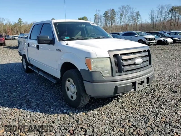2009 Ford F-150 XL z VIN 1FTPW14V89FB04772, wystawiony jako Copart lot #48988685 z przebiegiem 259 521 mil mil oraz Szkoda całkowita • Salvage title. Historia ofert i sprzedaży dostępna na DreamBid. Obrazek 11.
