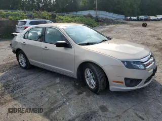 2010 Ford Fusion S with VIN 3FAHP0GA3AR424258, listed as a Copart auction lot 67817944 with 108,232 mi miles and Salvage Title. Bid and sale history available at carsss.com. Image 4.