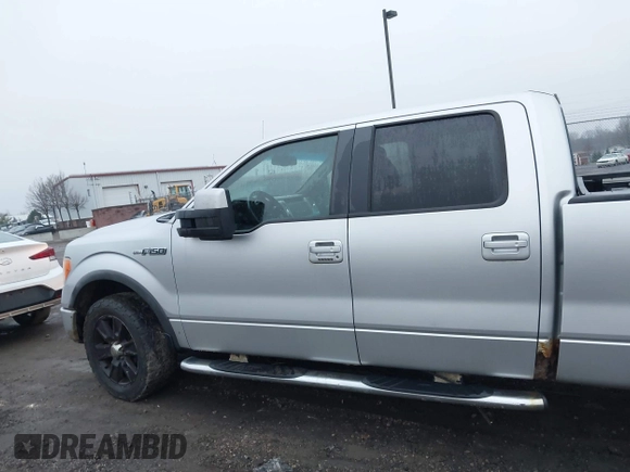 2010 Ford F-150 XL с VIN 1FTFW1EV9AFA73899, выставлен на аукционе IAAI как лот 41175562 с пробегом 190 448 миль миль и . История ставок и продаж доступна на DreamBid. Изображение 14.