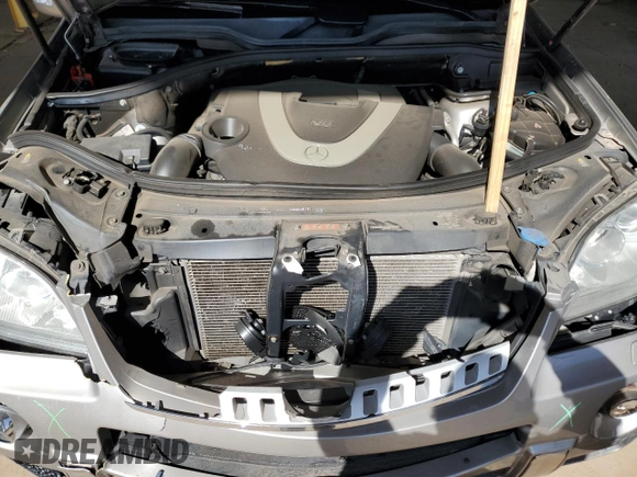 2008 Mercedes-Benz M 550 with VIN 4JGBB72E48A328981, listed as a Copart auction lot 51796925 with 97,460 mi miles and Salvage Title. Bid and sale history available at carsss.com. Image 11.