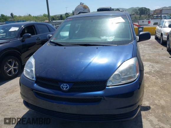 2005 Toyota Sienna CE with VIN 5TDZA23CX5S335924, listed as a IAAI auction lot 42057444 with 184,342 mi miles. Bid and sale history available at carsss.com. Image 6.