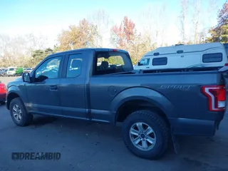 2015 Ford F-150 XLT with VIN 1FTEX1E88FKF22622, listed as a IAAI auction lot 41402747 with 214,667 mi miles. Bid and sale history available at carsss.com. Image 15.