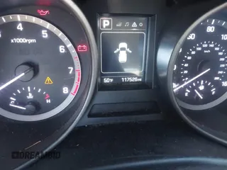 2017 Hyundai Santa Fe Sport 2.4L with VIN 5NMZU3LB9HH010581, listed as a IAAI auction lot 41758130 with 117,526 mi miles. Bid and sale history available at carsss.com. Image 7.