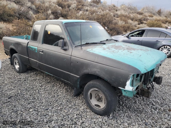 1994 Ford Ranger Splash with VIN 1FTCR14U6RPC45525, listed as a Copart auction lot 81987764 with 299,475 mi miles and Clean Title. Bid and sale history available at carsss.com. Image 4.