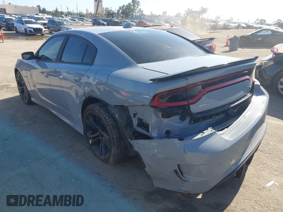 2020 Dodge Charger R/T with VIN 2C3CDXCT3LH221189, listed as a IAAI auction lot 39370947 with 33,416 mi miles and . Bid and sale history available at carsss.com. Image 3.