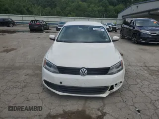 2012 Volkswagen Jetta SE z VIN 3VWBX7AJ3CM305737, wystawiony jako Copart lot #64066975 z przebiegiem 142 724 mil mil oraz Szkoda całkowita • Salvage title. Historia ofert i sprzedaży dostępna na DreamBid. Obrazek 5.