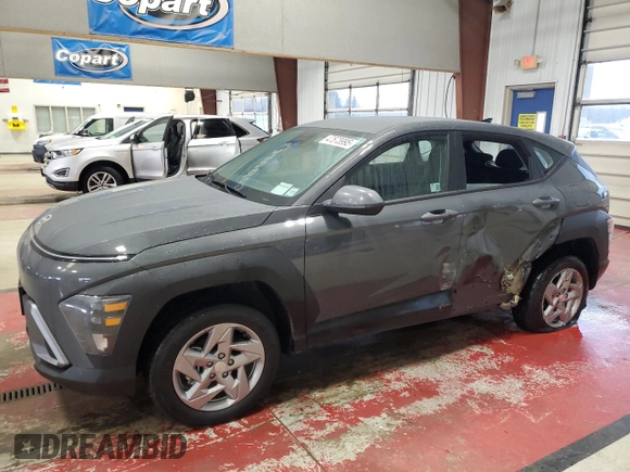 2025 Hyundai Kona SE with VIN KM8HACAB6SU256006, listed as a Copart auction lot 47573995 with 383 mi miles and Salvage Title. Bid and sale history available at carsss.com. Image 1.