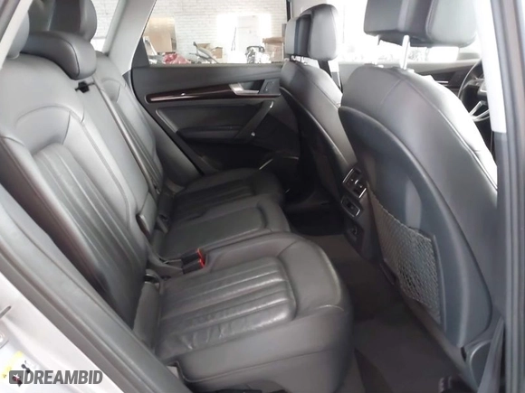 2018 Audi Q5 Premium with VIN WA1ANAFY5J2198101, listed as a IAAI auction lot 41635660 with 120,502 mi miles. Bid and sale history available at carsss.com. Image 8.