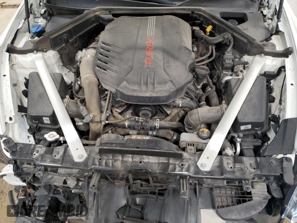 2018 Kia Stinger GT2 with VIN KNAE55LC6J6040346, listed as a Copart auction lot 82428994 with 62,560 mi miles and Salvage Title. Bid and sale history available at DreamBid. Image 11.